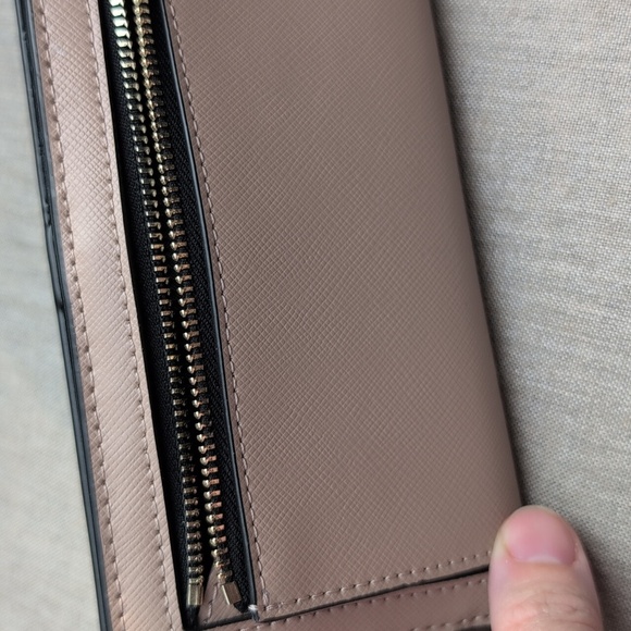 Kate Spade NY Staci Colorblock Large Slim Black, Nude, & Gold Wallet Leather - Picture 10 of 10